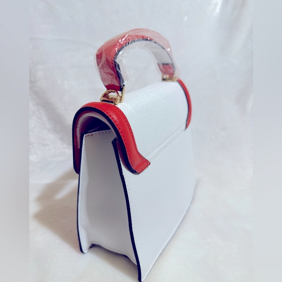 ALDO Adryniel Woven Floral Top Handle Bag - Picture 8 of 8